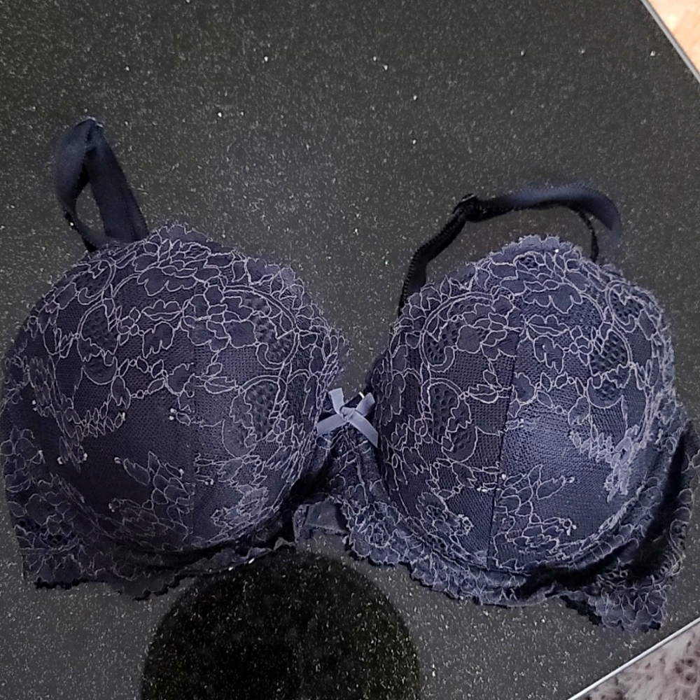 Victoria's Secret Bra 34DD